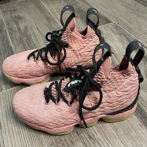 Nike Lebron 15 LMTD Size 5Youth Rust Pink